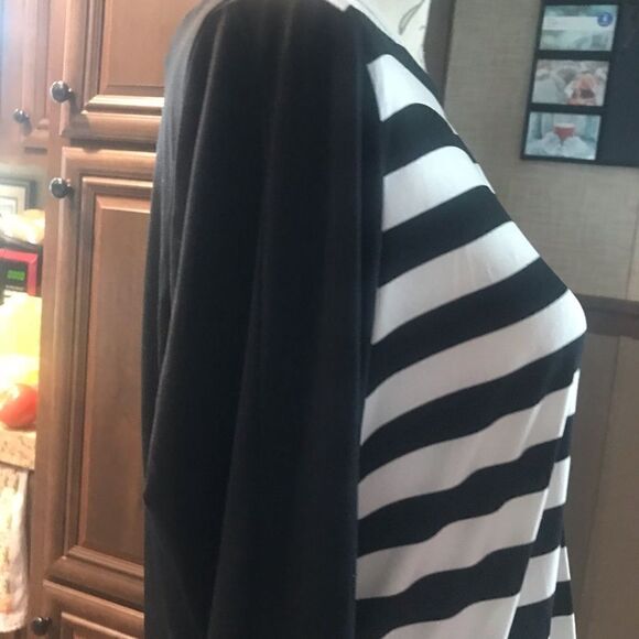 Worthington Black and White Striped Blouse Medium - Picture 4 of 11